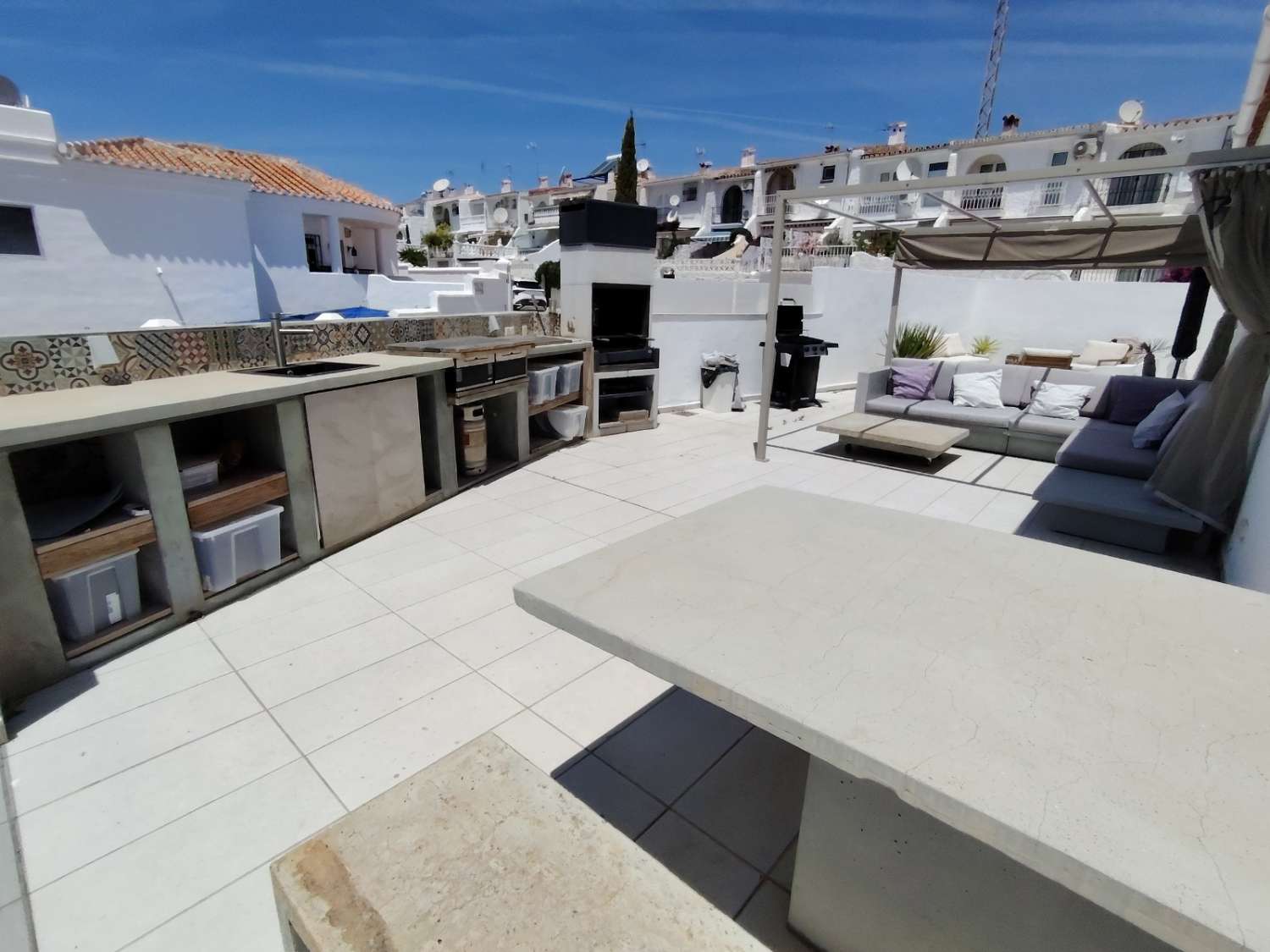 Chalet con 5 dormitorios y piscina privada en Fuente del Badén, Nerja