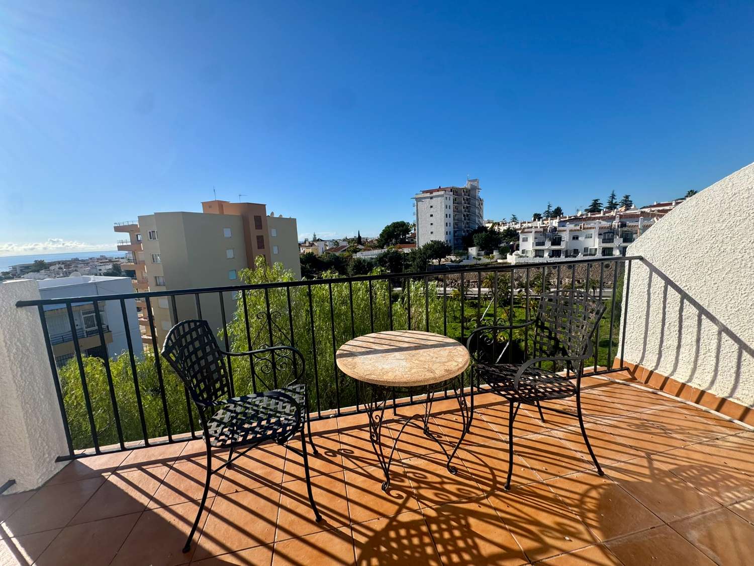 Adosado en venta con dos dormitorios en Urb Lotta Mia, Nerja