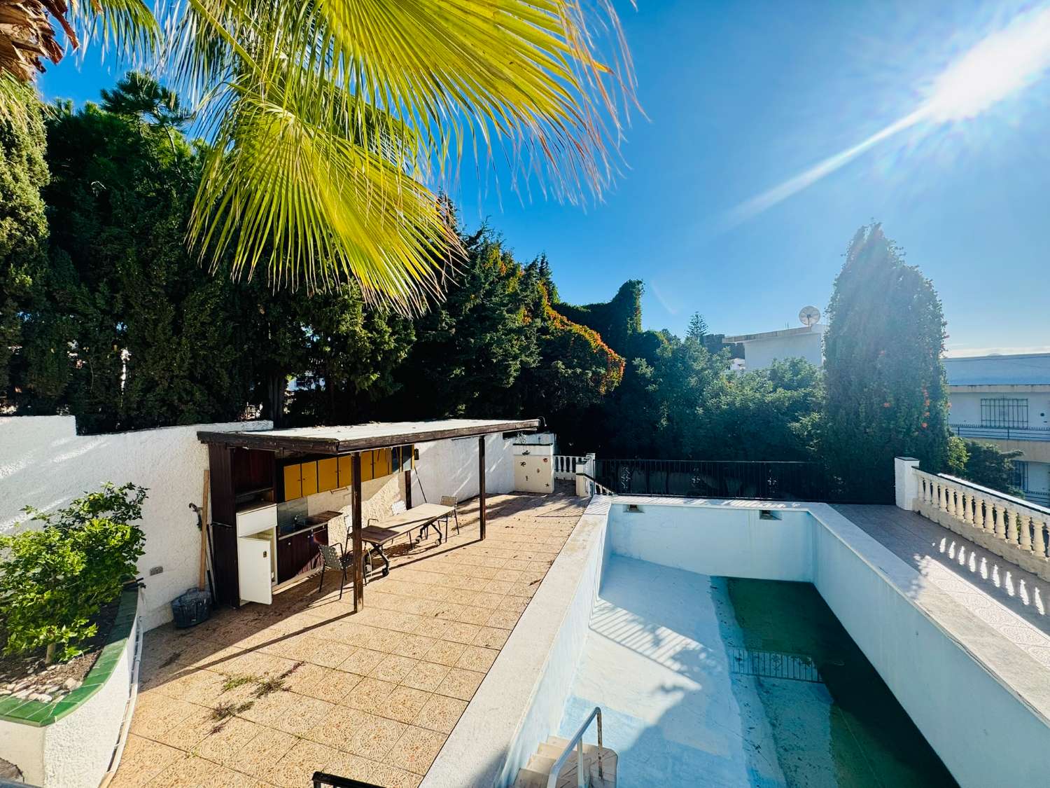 Adosado en venta con dos dormitorios en Urb Lotta Mia, Nerja