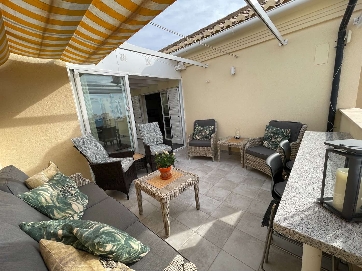 Two-bedroom penthouse for sale in the Torrecilla area, Nerja