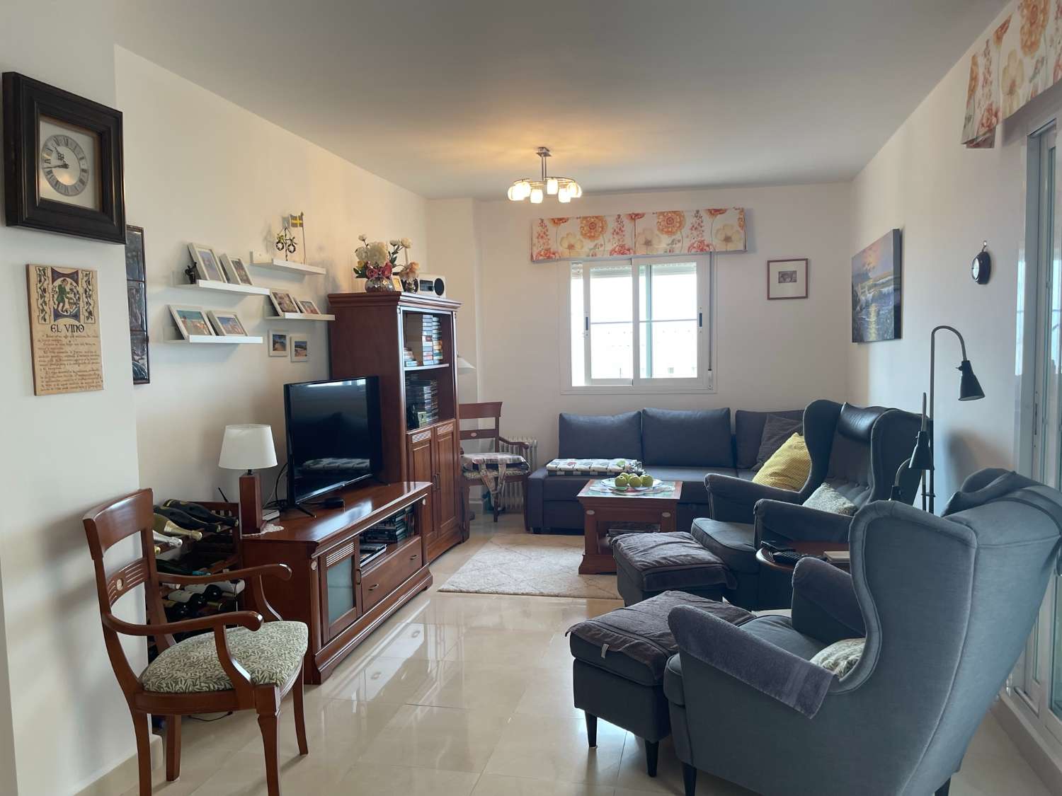 Two-bedroom penthouse for sale in the Torrecilla area, Nerja