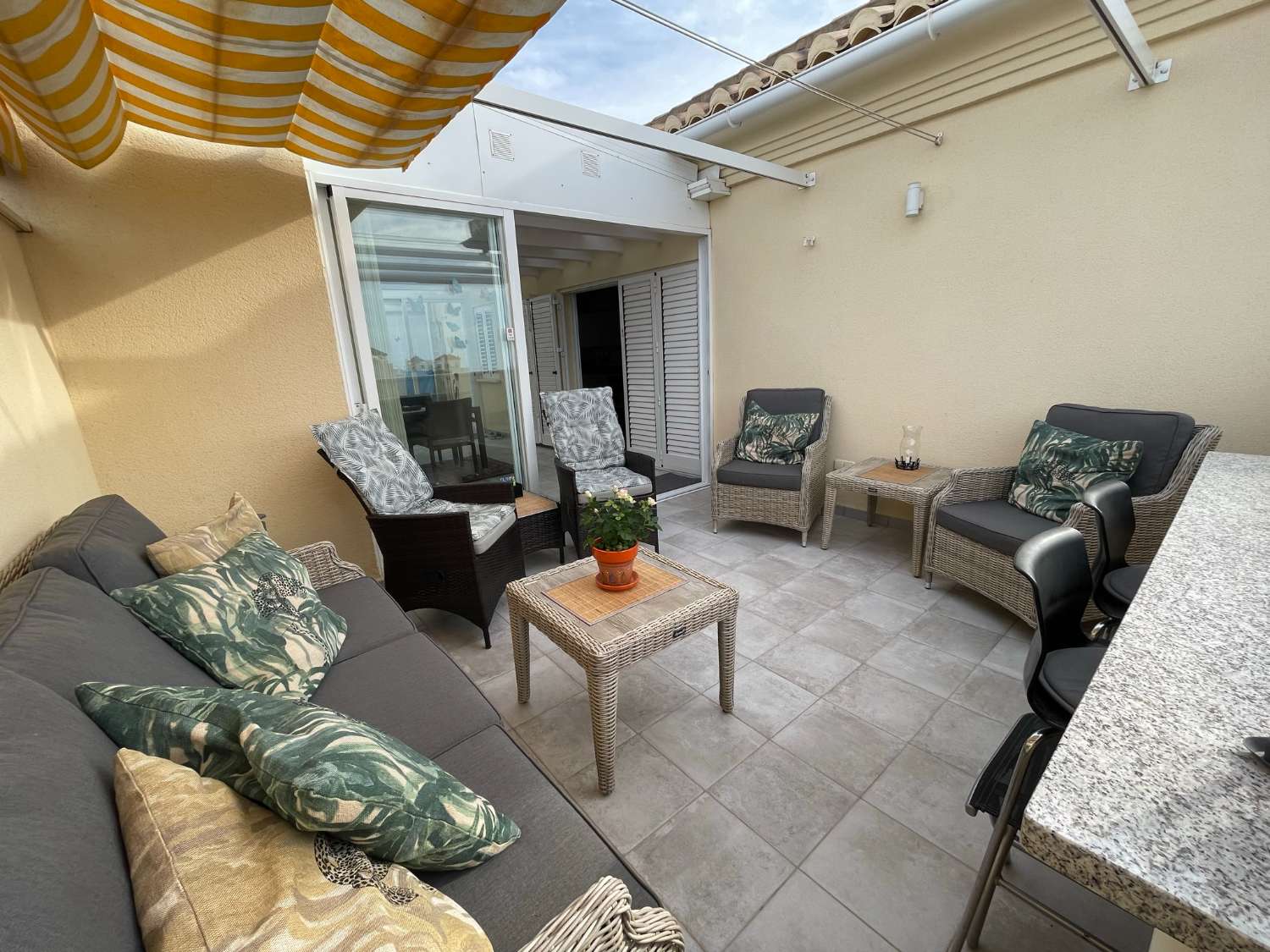 Two-bedroom penthouse for sale in the Torrecilla area, Nerja
