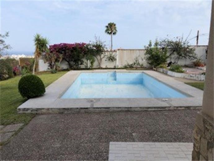 Villa en venta en Nerja