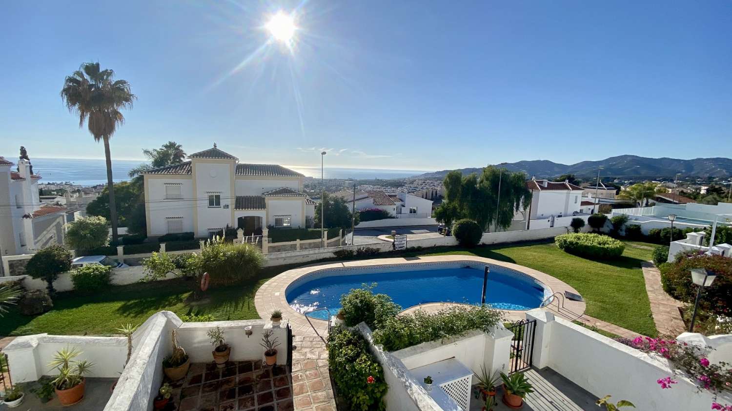Radhus med 2 sovrum till salu i Urb Los Naranjos, Nerja