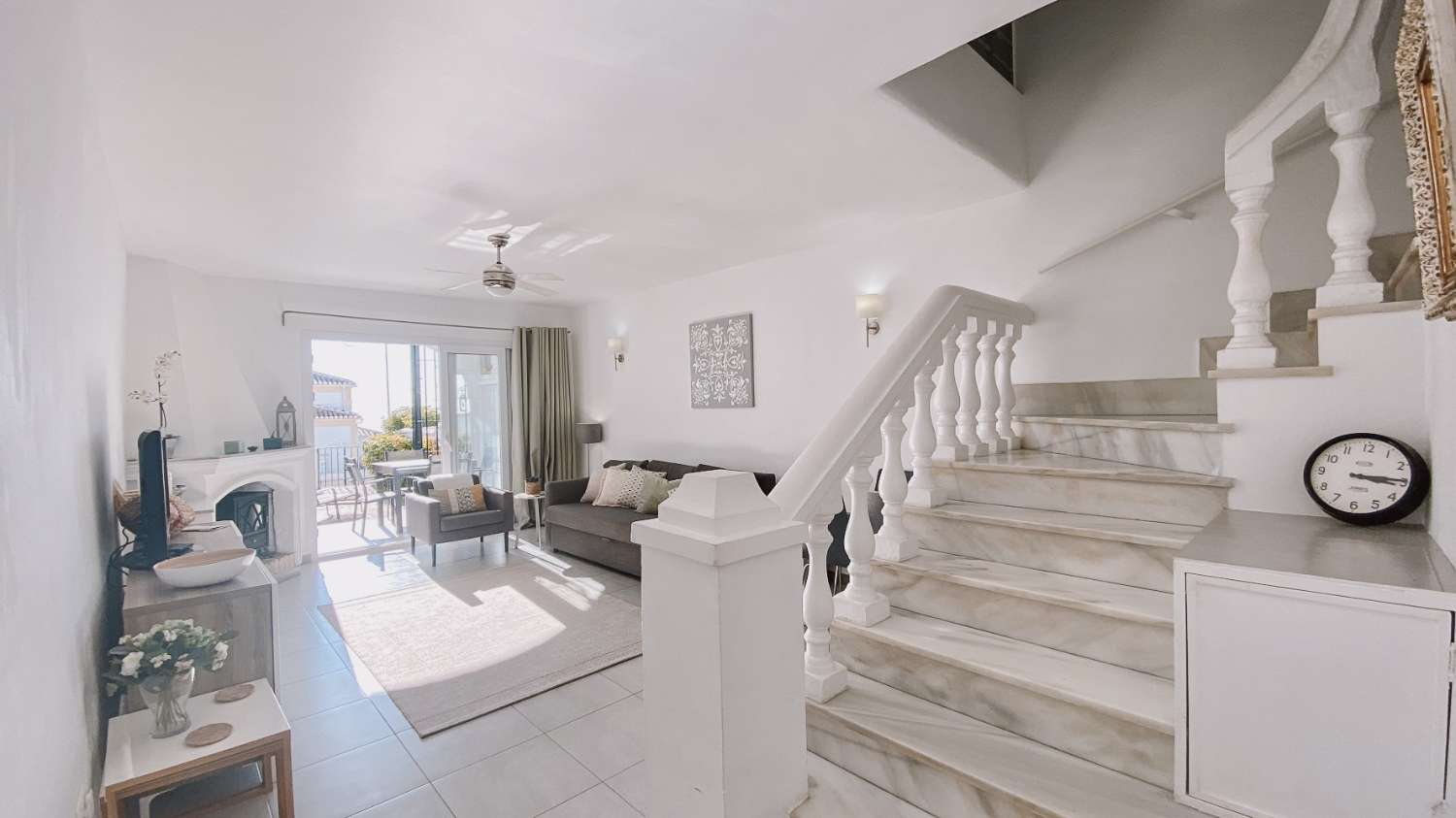 Radhus med 2 sovrum till salu i Urb Los Naranjos, Nerja