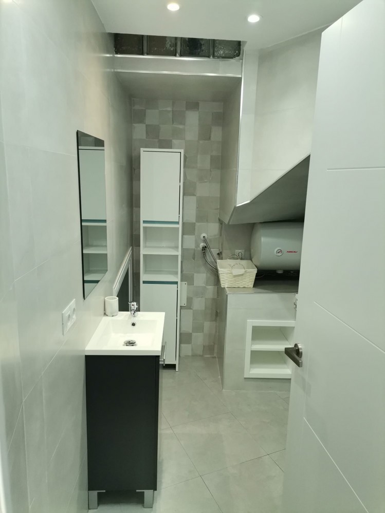 3BR radhus till salu ovanför Burriana-stranden, Nerja