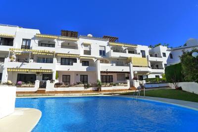 Two-bedroom penthouse for sale in the Parador area, Nerj...