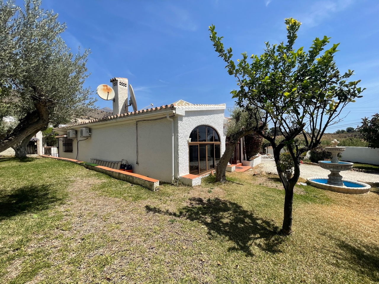 4BR vila na prodej v Fuente del Baden, Nerja