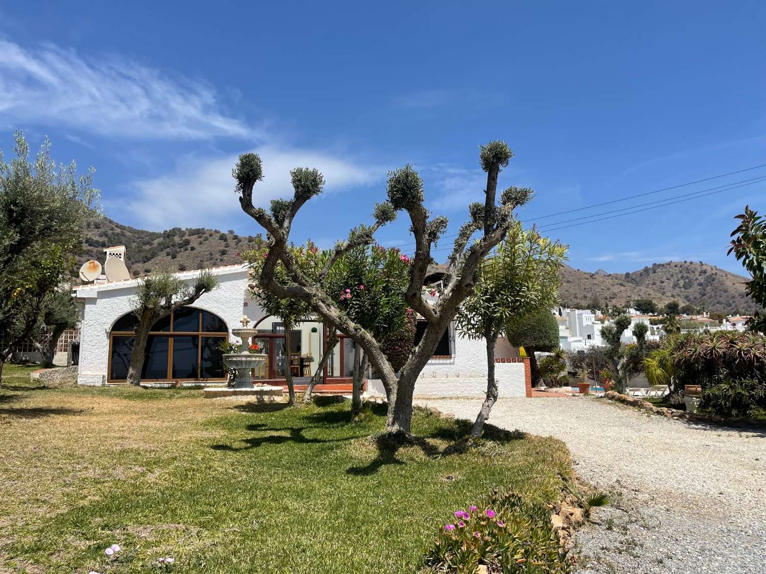 4BR vila na prodej v Fuente del Baden, Nerja