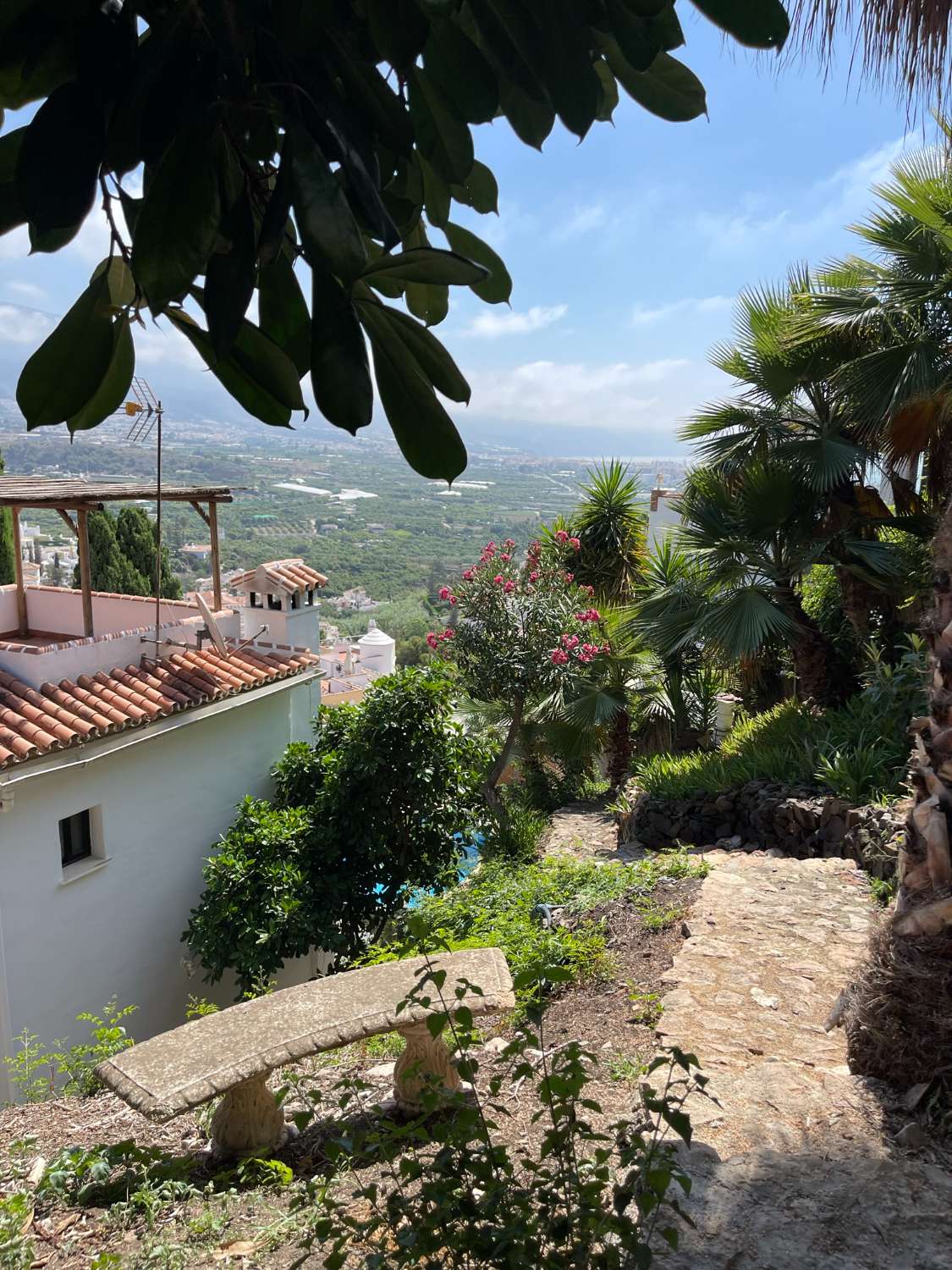 Villa med spektakulär utsikt, privat pool och 3 sovrum i Punta Lara, Nerja