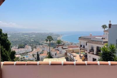 Villa met spectaculair uitzicht, privézwembad en 3 slaap...