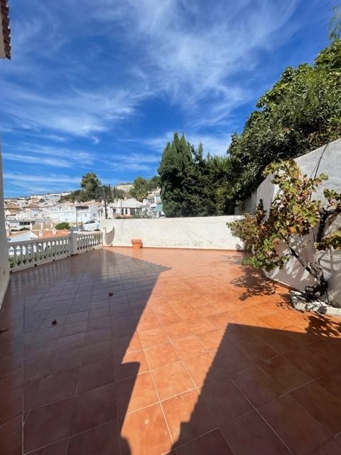 Fristående villa till salu i Urb Naricha, Nerja