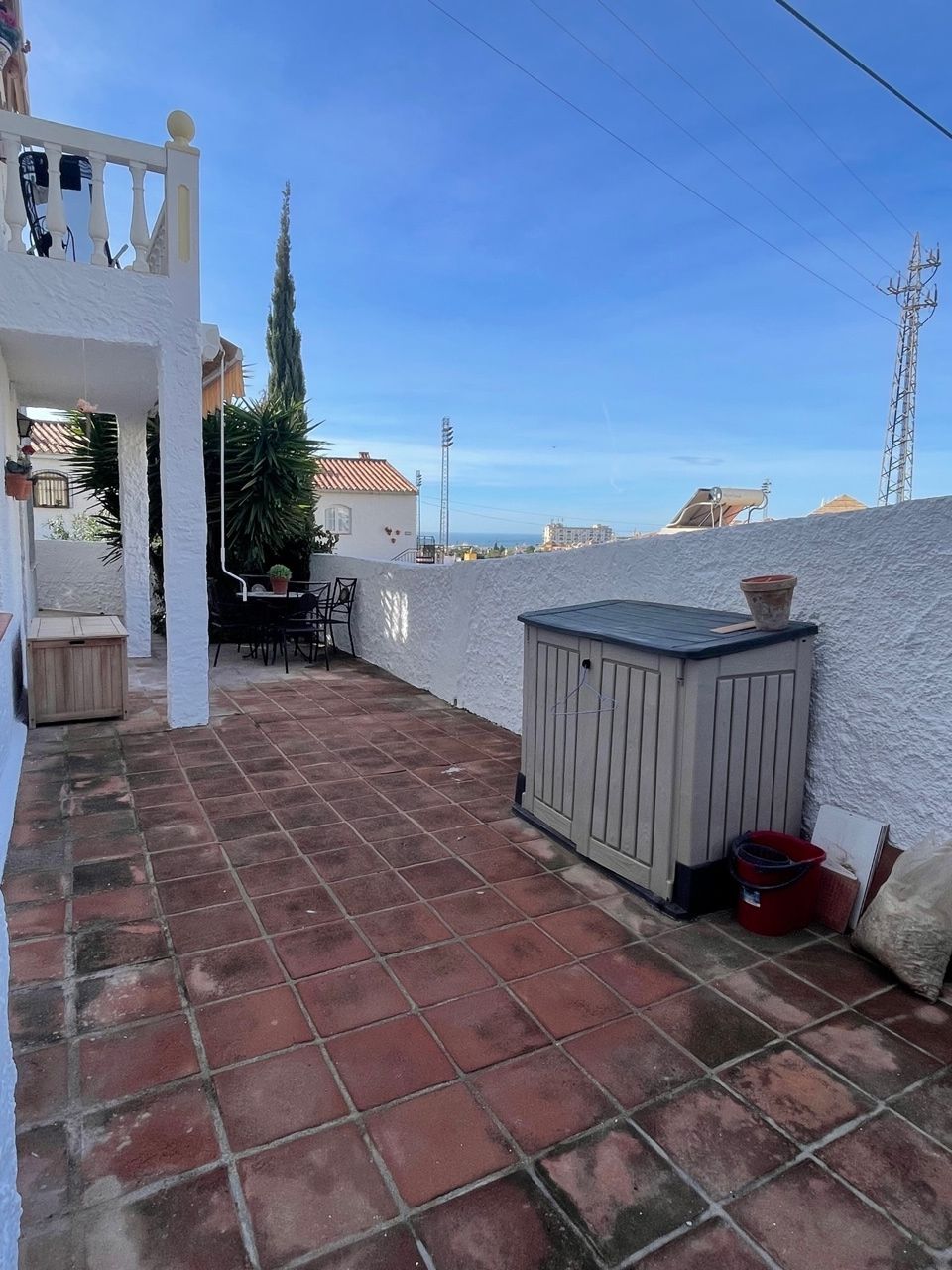Precioso apartamento de 2 dormitorios en venta En Urb Paco Romo, Nerja