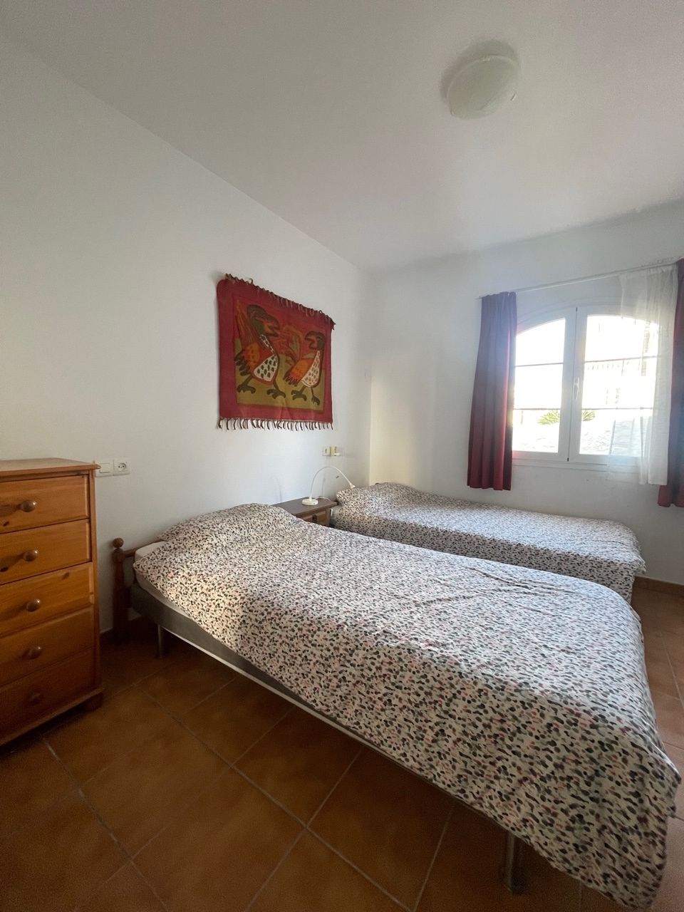 Precioso apartamento de 2 dormitorios en venta En Urb Paco Romo, Nerja