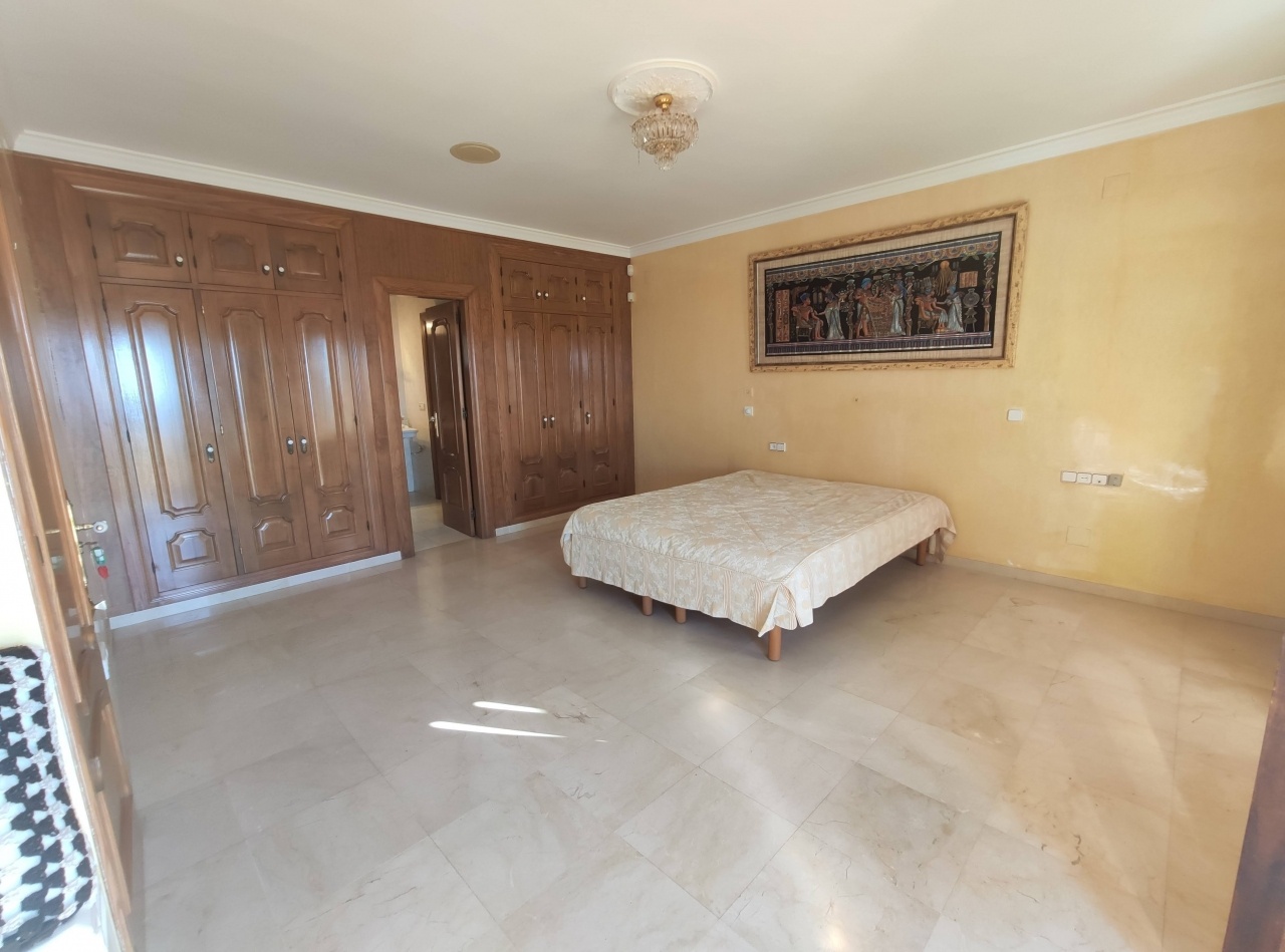 Villa en venta en Maro (Nerja)