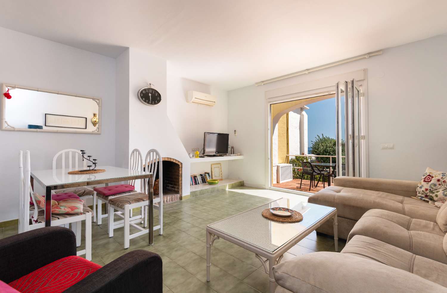 Terraced house for sale in Urb Casablanca, Nerja