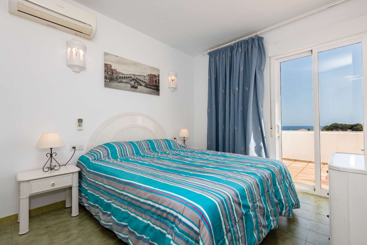 Terraced house for sale in Urb Casablanca, Nerja