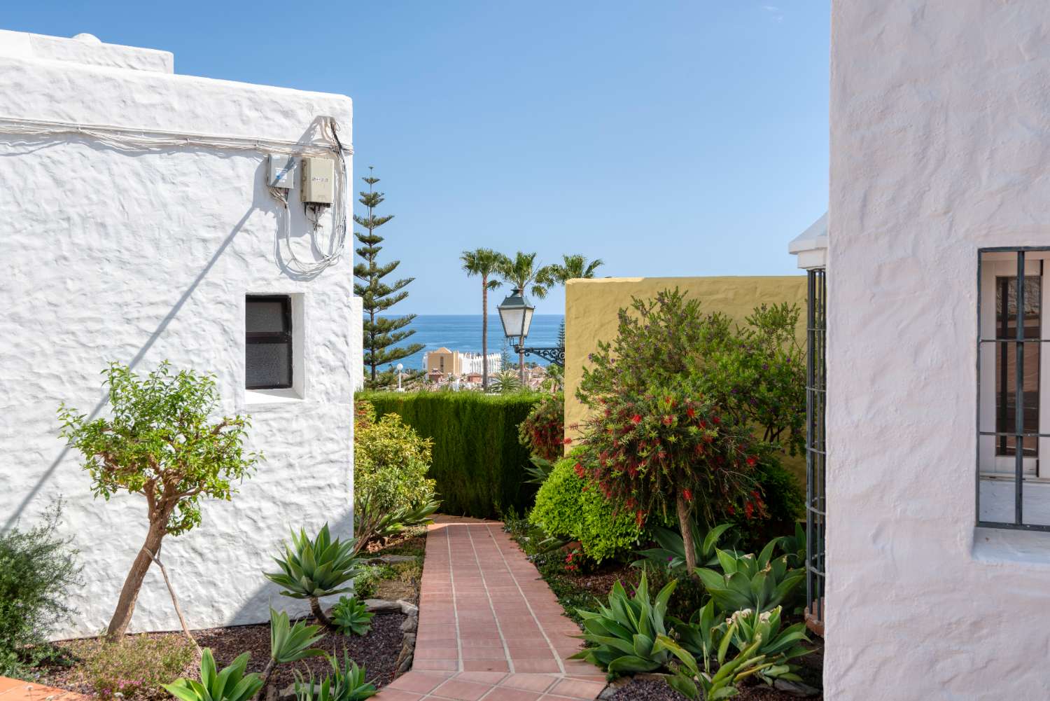 Terraced house for sale in Urb Casablanca, Nerja
