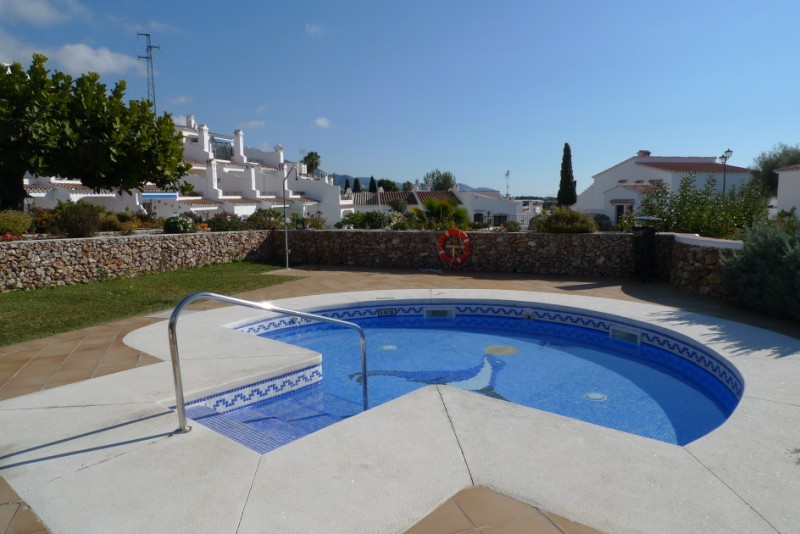 Hus till salu i Urb Capistrano Pueblo, Nerja