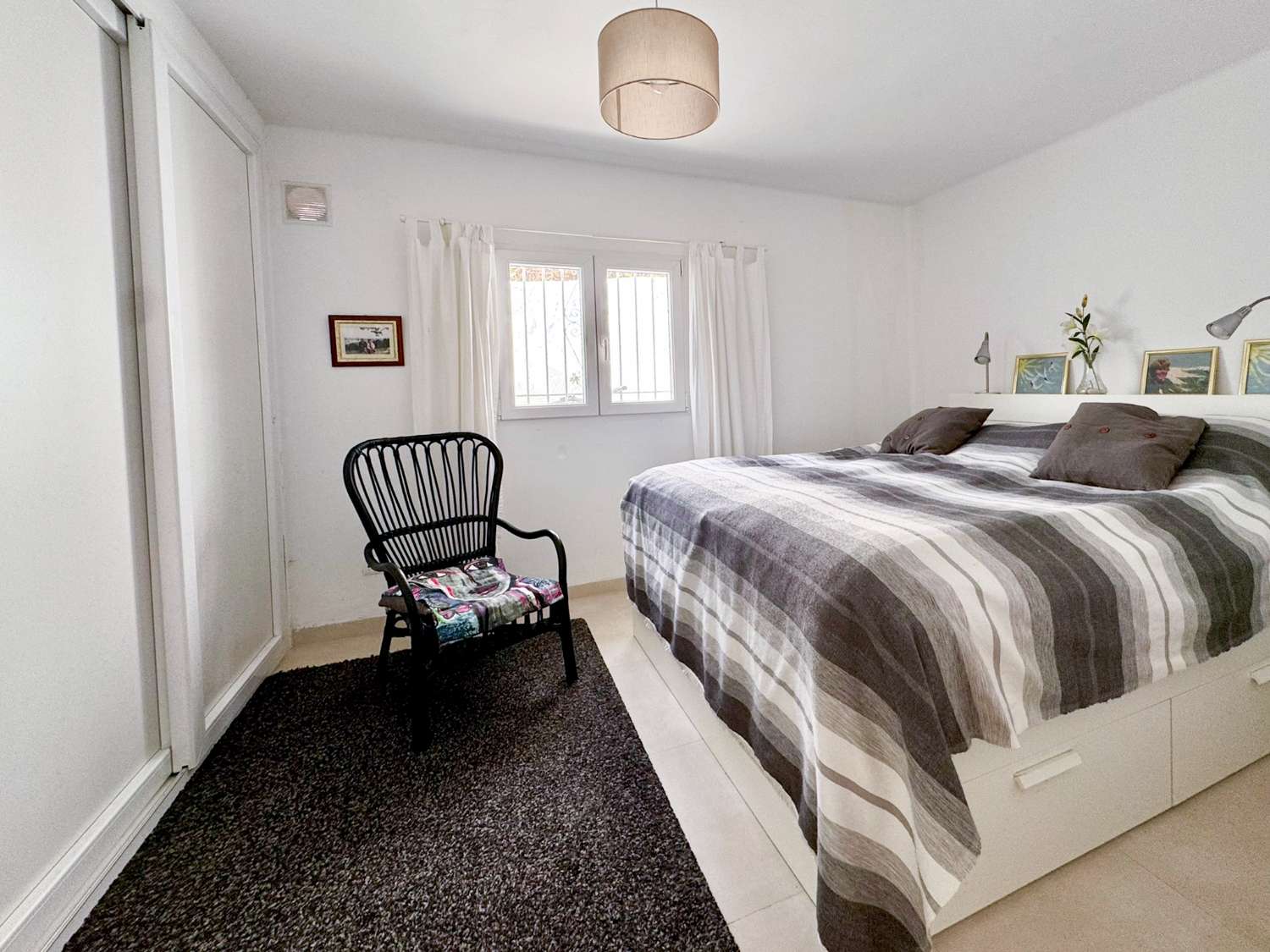 Hus till salu i Urb Capistrano Pueblo, Nerja