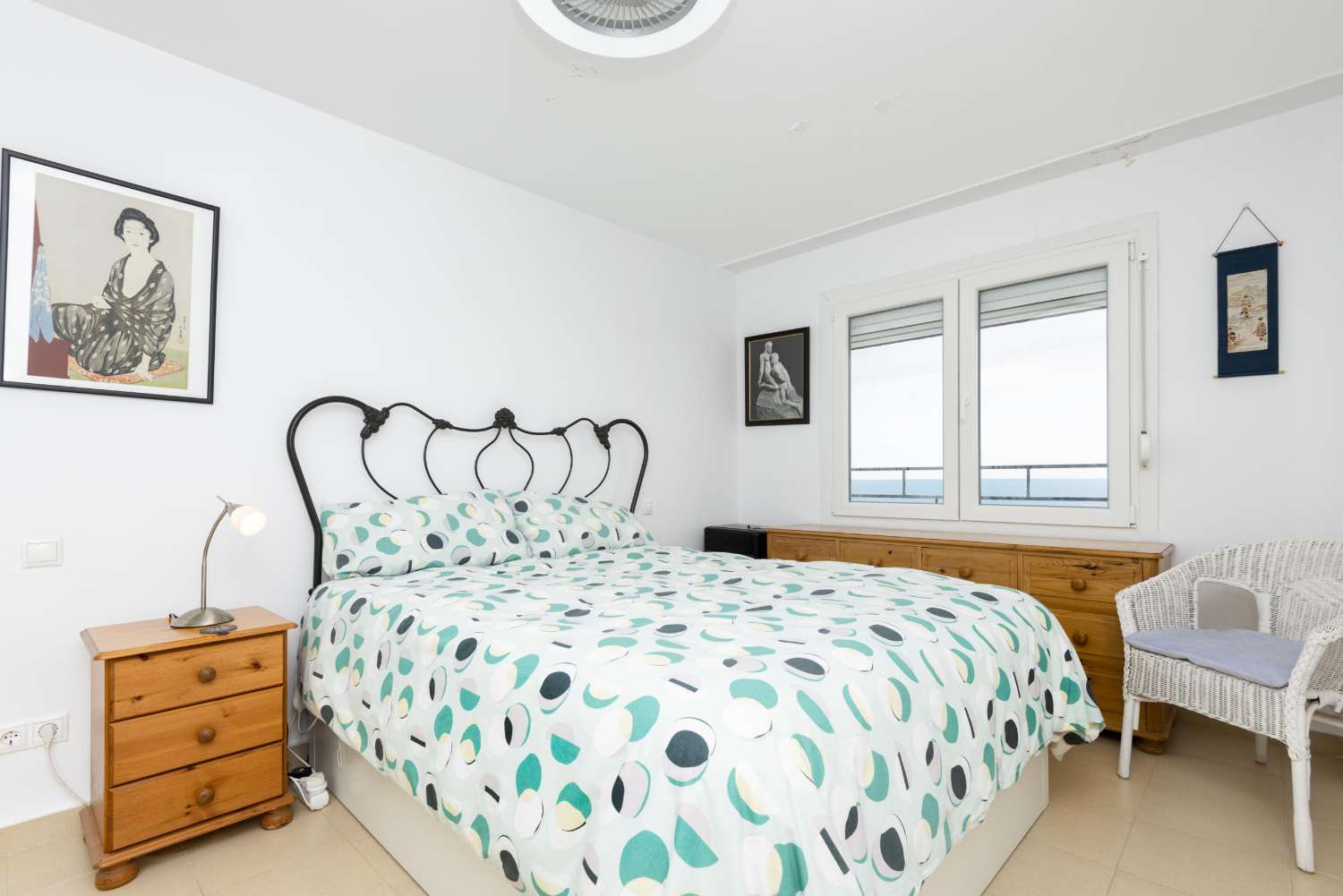 Completely renovated apartment with stunning sea views.
