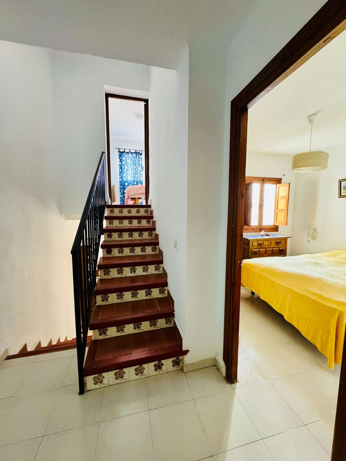 Driekamerwoning te koop in Urb Almijara III, Nerja