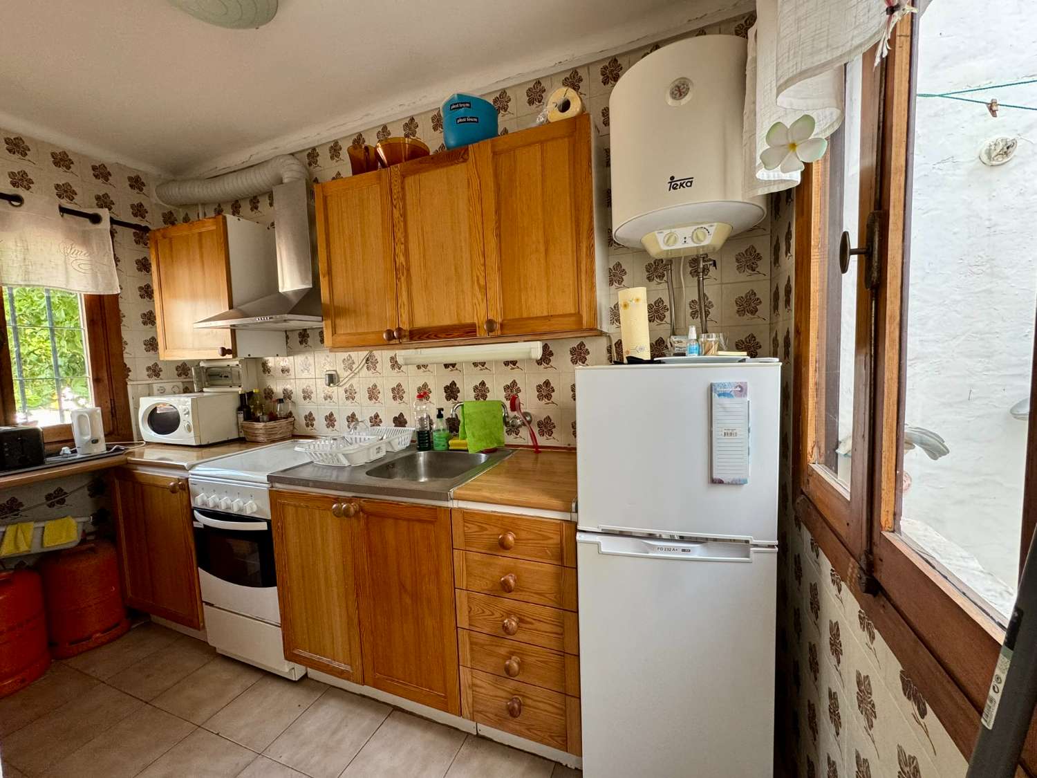 Driekamerwoning te koop in Urb Almijara III, Nerja
