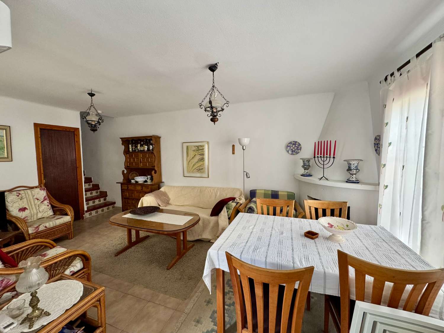 Driekamerwoning te koop in Urb Almijara III, Nerja