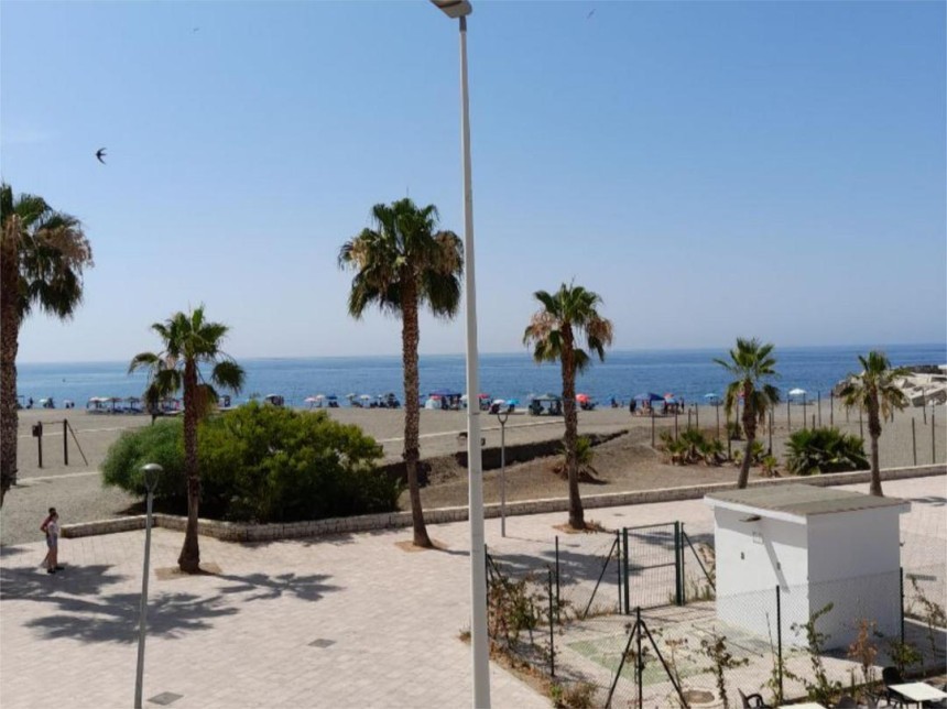 Lägenhet till salu i Caleta de Vélez