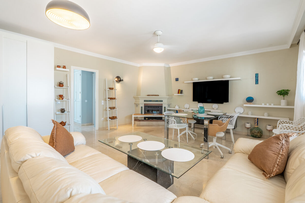 Villa en venta en La Exótica, Nerja