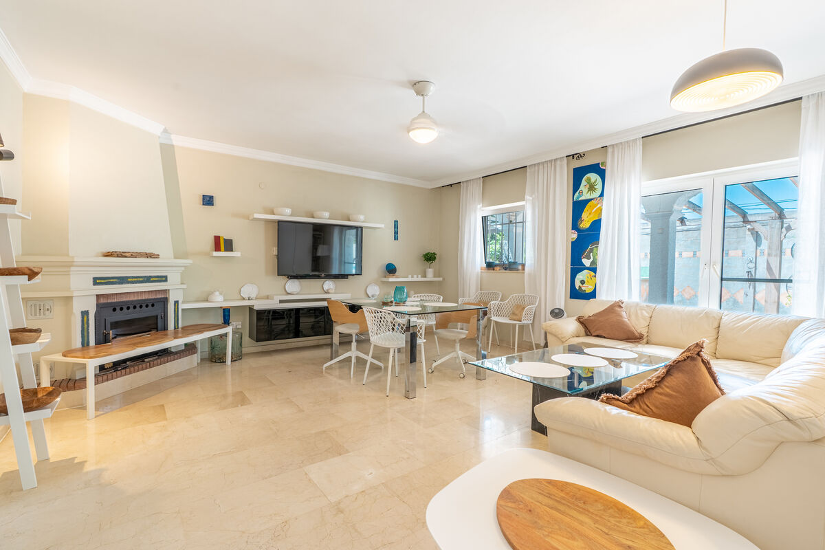 Villa en venta en La Exótica, Nerja