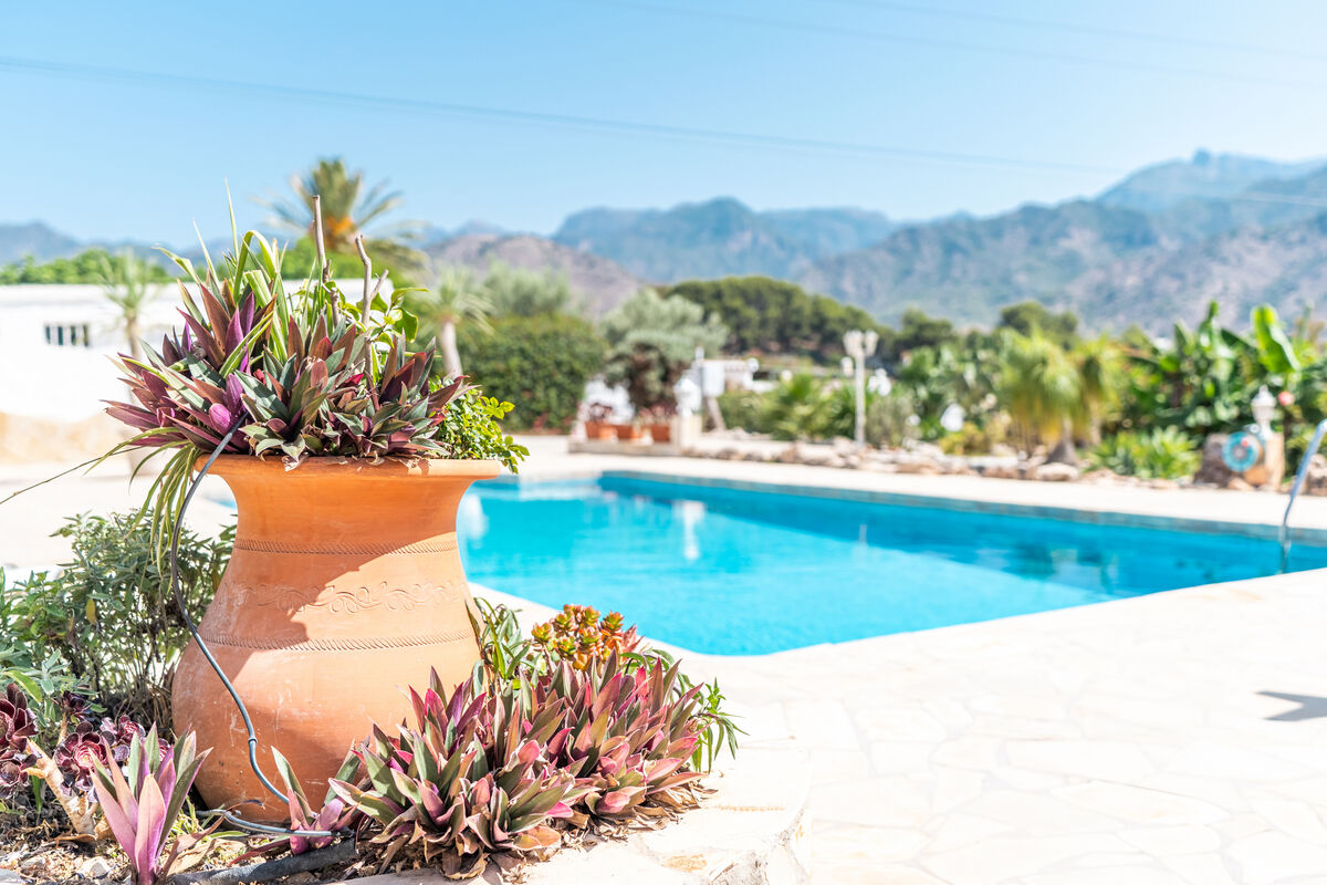 Villa en venta en La Exótica, Nerja