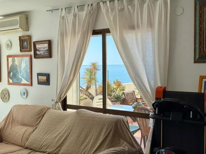 Apartamento en venta en Torrox Costa