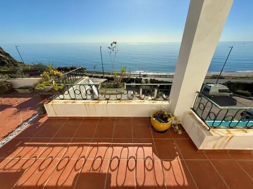 Apartamento en venta en Torrox Costa