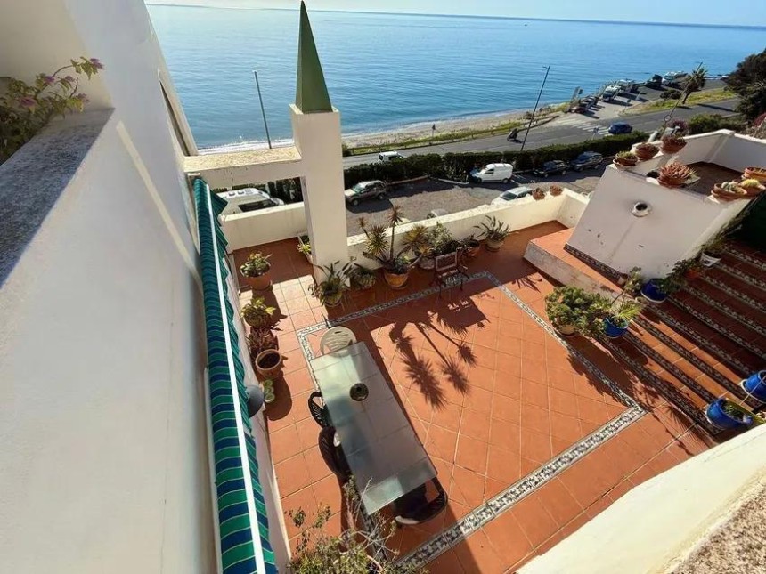 Apartamento en venta en Torrox Costa