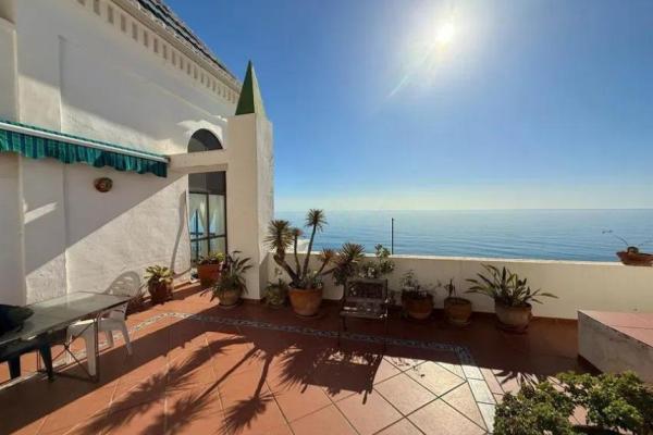Apartamento en venta en Torrox Costa
