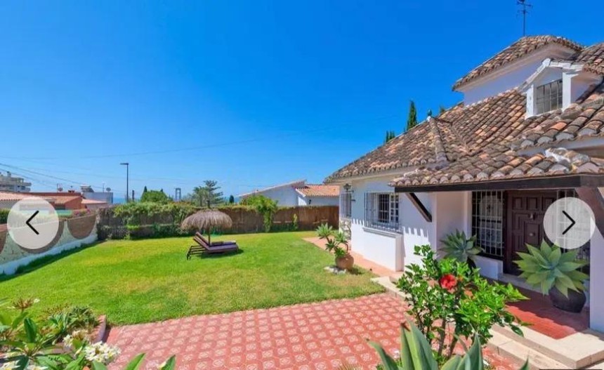 Villa en venta en La Cala del Moral (Rincón de la Victoria)