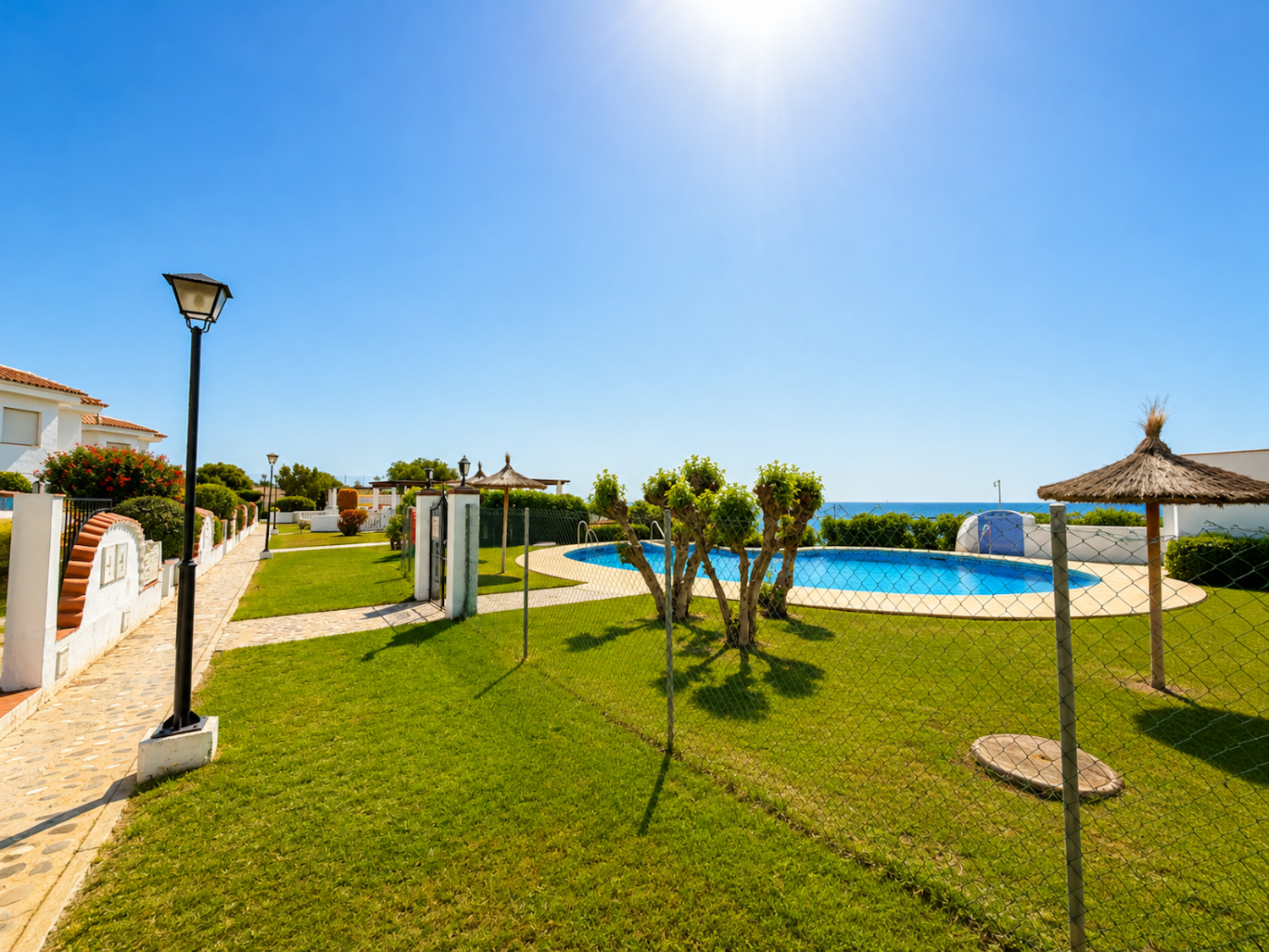 Adosado en venta en Torrox Costa