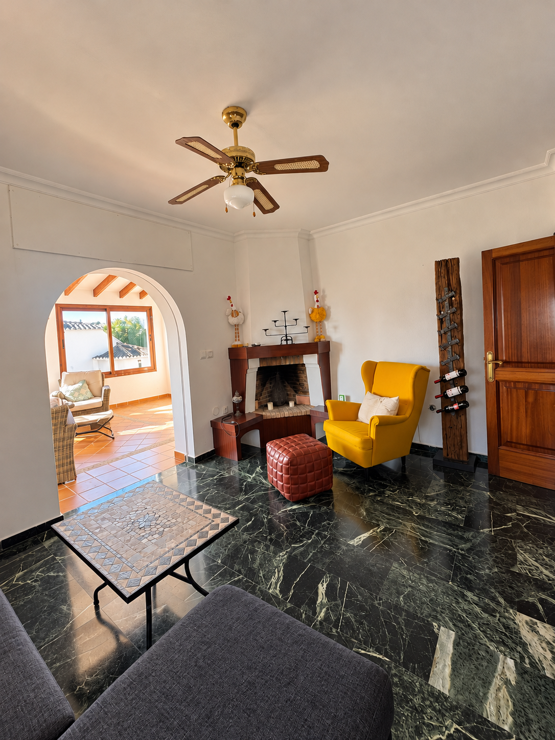 Impresionante villa independiente con piscina privada y magníficas vistas al mar en Jacaranda, Capistrano – Nerja
