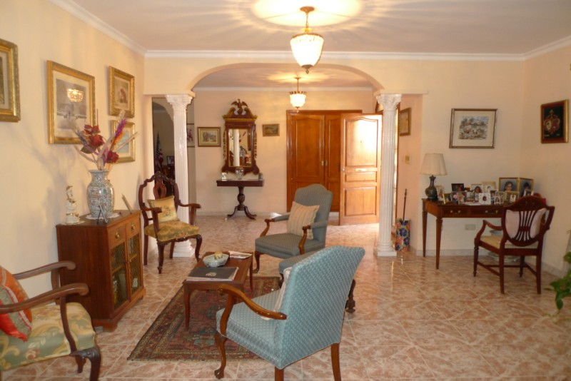 Villa en venta en Torrox
